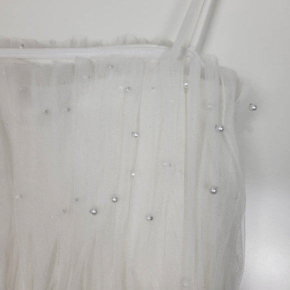 NWT TLC Say Yes Juniors Tulle & Faux Pearl Tiered Ball Gown Size 0 - Picture 10 of 15